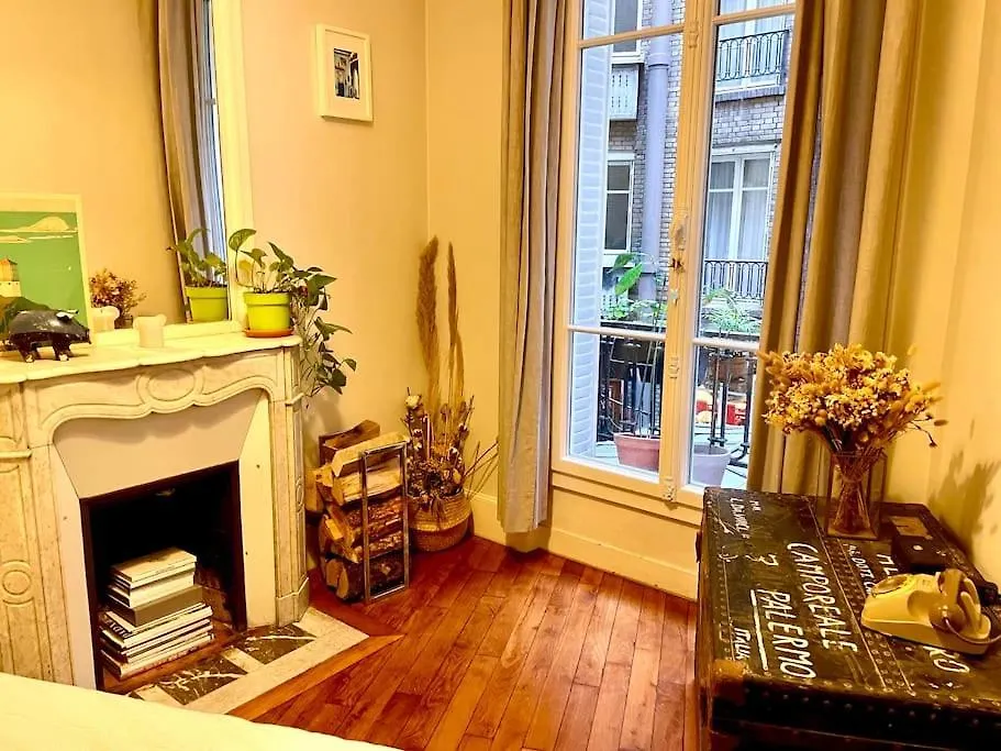 Apartment Paris - Tour Eiffel - Bail Mobilite France